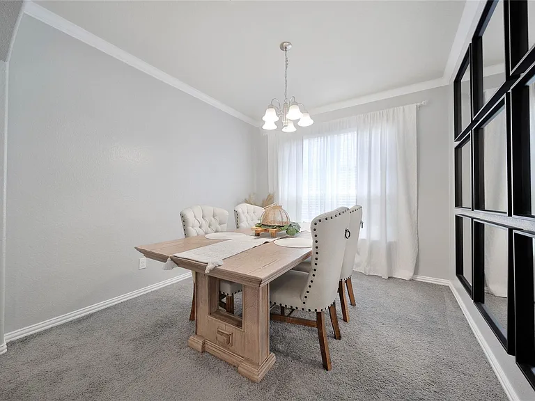 26028 Hasting Ridge Ln — Photo 5