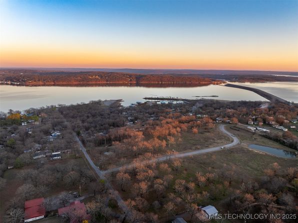 74036 S Fir Rd, Wagoner, OK 74467