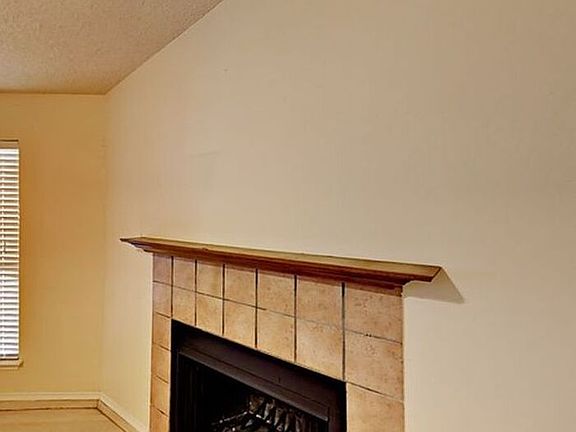 2nd image of 309 Iberis Dr