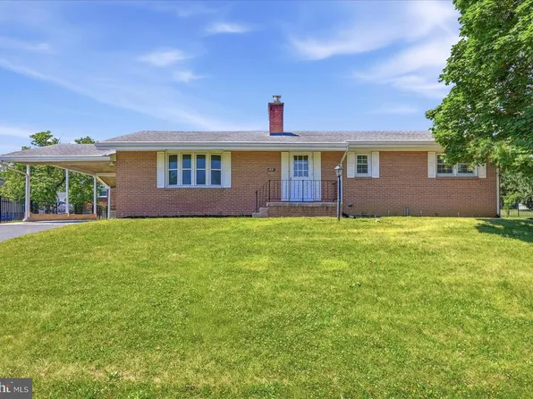 101 Locust Ave, Winchester, VA 22601