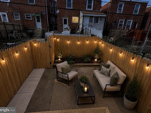 5th image of 173 Roselyn St