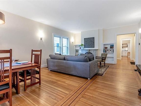 3rd image of 754 Auburn Ave