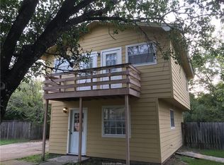 706 Chalet Ct, College Station, TX 77840
