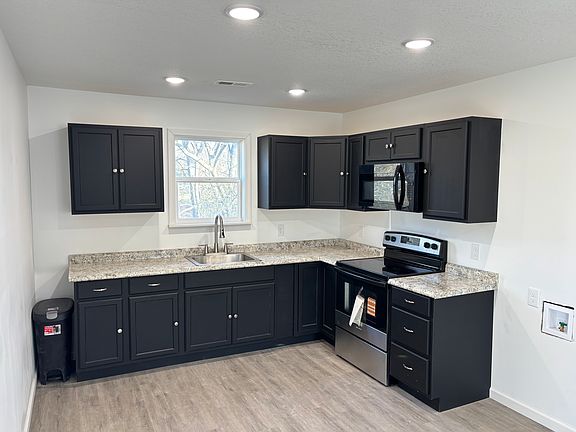 3rd image of 1810 Kentucky Ave #1900