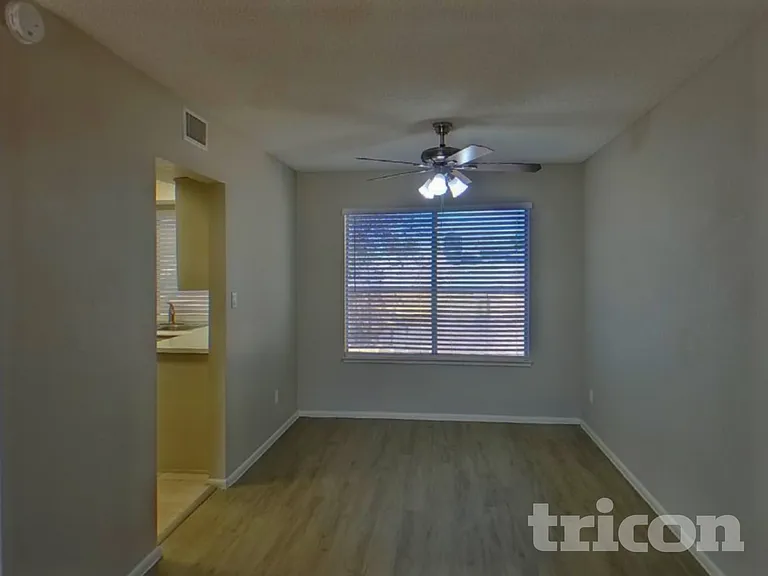 1628 E Saint Anne Ave — Photo 2