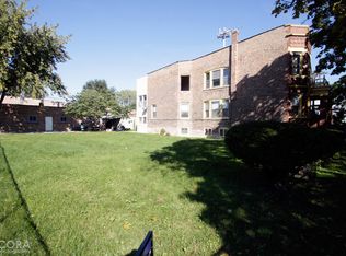 34 E 116th St, Chicago, IL 60628