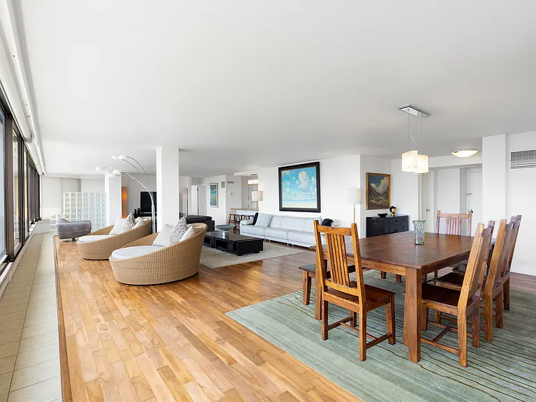 overview of the living area
