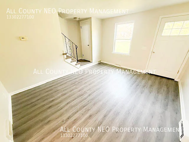 2114 Market Ave N #2 — Photo 10