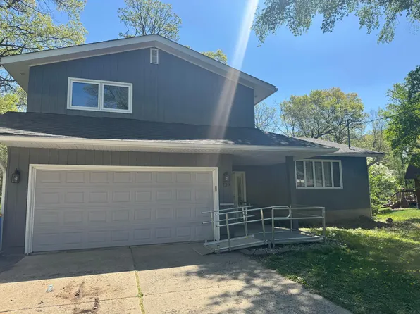 1725 Woodlawn Ave, Owatonna, MN 55060