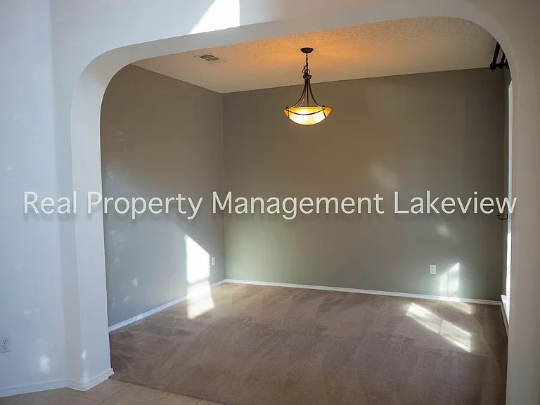 7500 Waterside Pl — Photo 6
