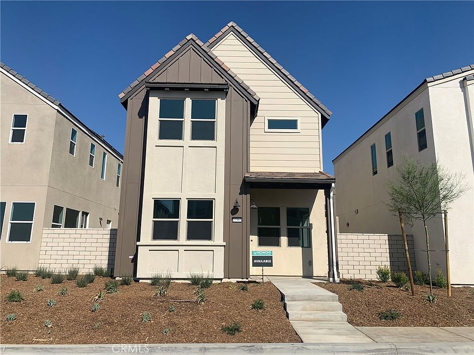 1st image of 27363 Hyland Ct