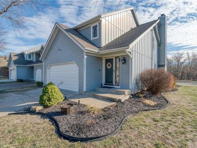 10711 W 116th Ter, Overland Park, KS, 66210