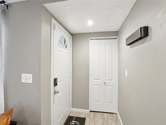 5th image of 6241 Cruxten Dr