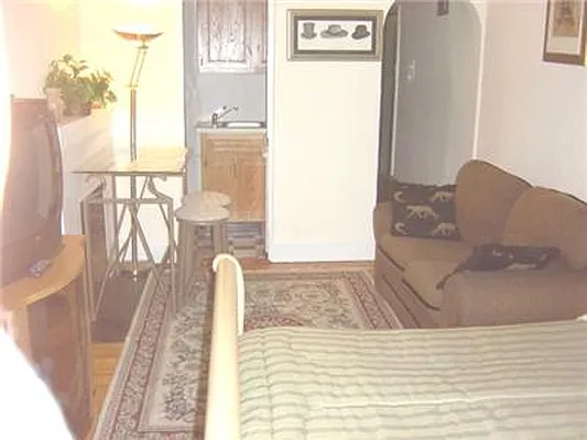 Rented by Oxford Property Group | media 7