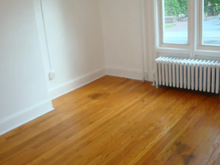 109 Montgomery St #1C — Photo 27