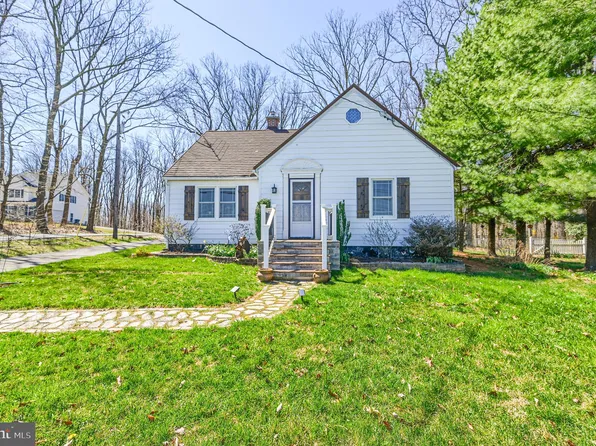 639 Hook Rd, Westminster, MD 21157