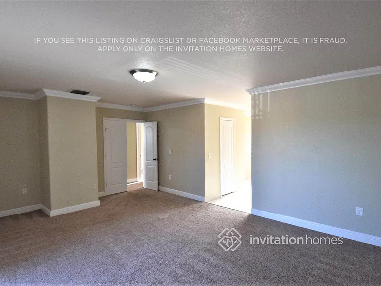 4390 SW 159th Ave — Photo 6