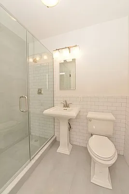 Rented by SR8 REALTY LLC | media 20