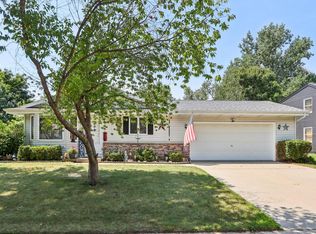 436 Sheridan Dr, West Bend, WI 53095
