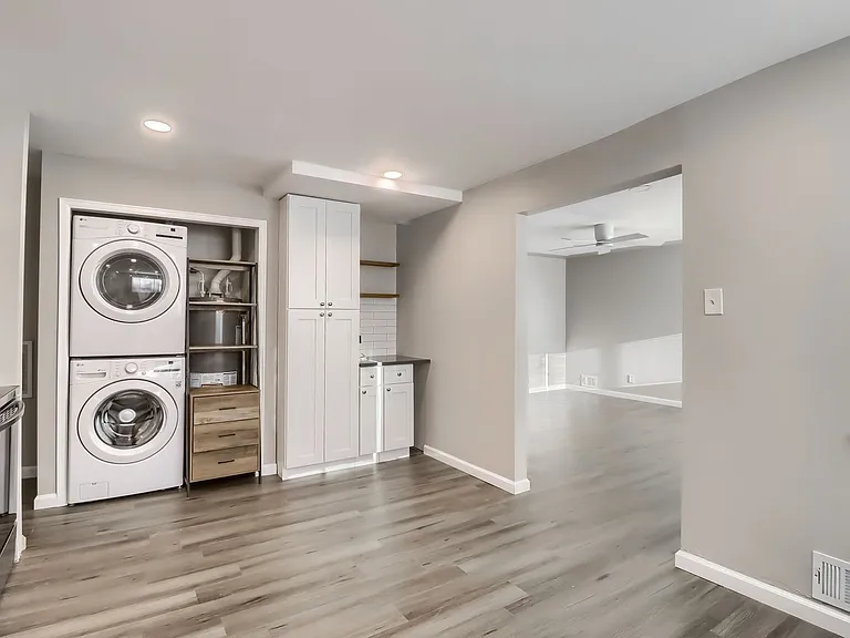 3341 N Olive St — Photo 9