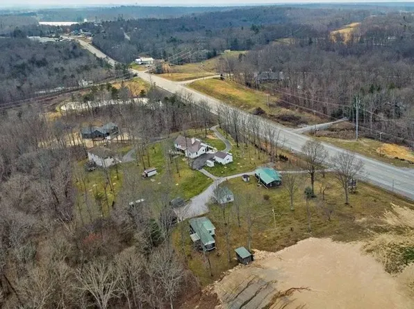 2546 Peavine Rd, Crossville, TN 38571
