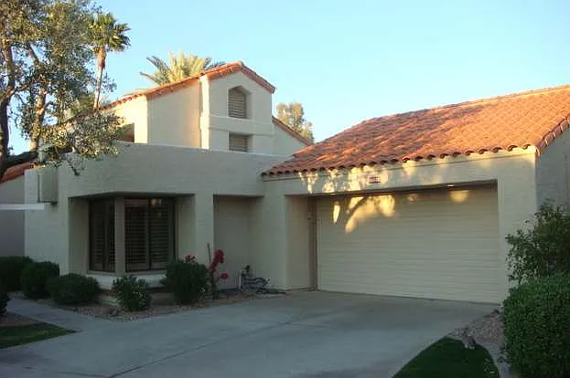 10060 E San Bernardo Dr — Photo 2