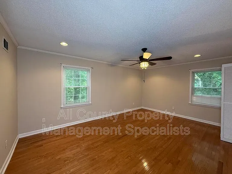 2932 Bagpipe Rd — Photo 9
