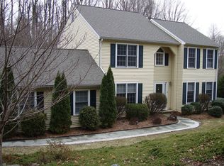 28 Willow Creek Ln, Newark, DE 19711