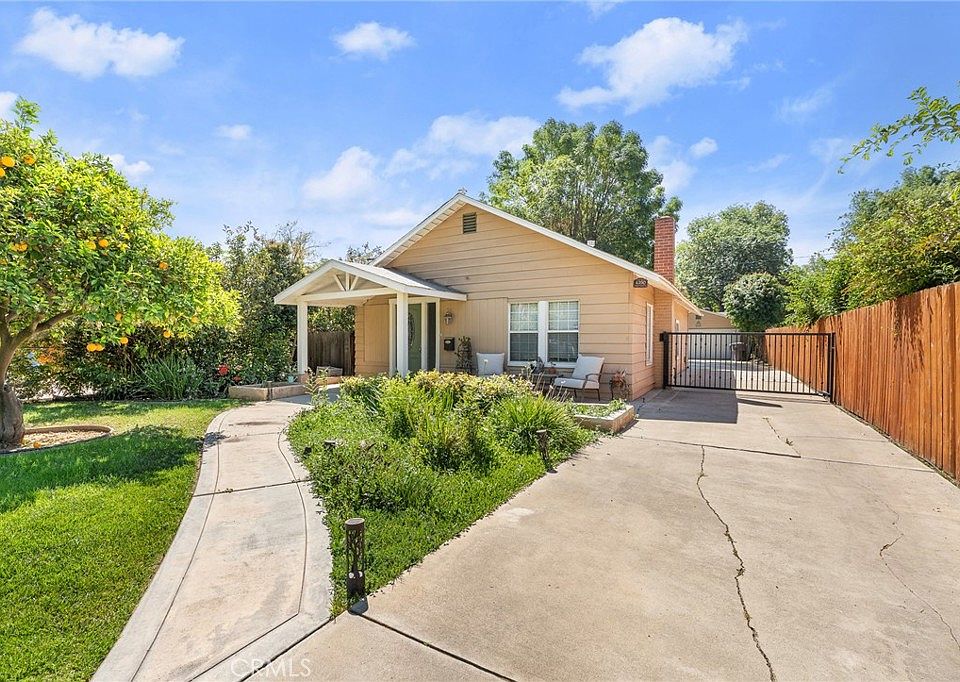 1st image of 4390 Edgewood Pl