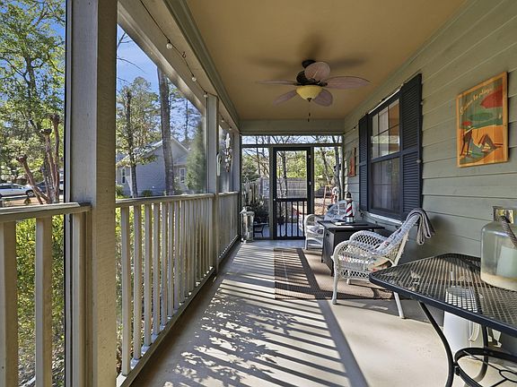 3rd image of 2226 Dykman Circle