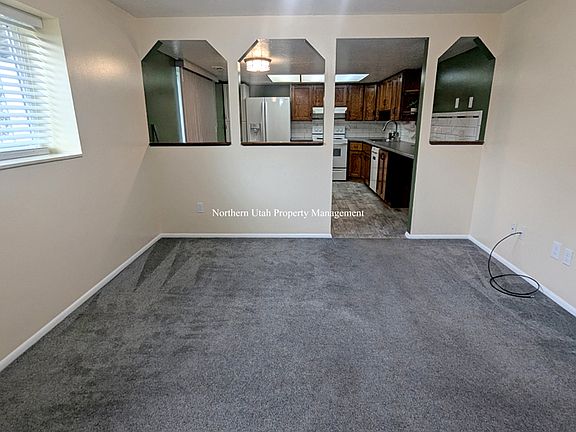 2 Family Room_10292024