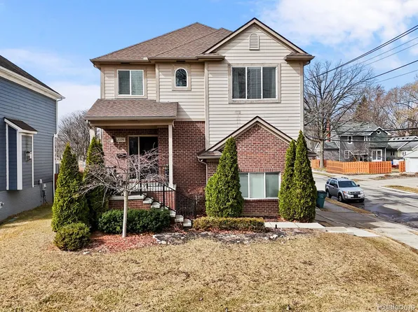 2279 Oakshire Ave, Berkley, MI 48072