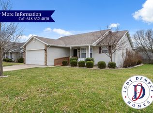 3248 Tanglebrook Dr, Shiloh, IL 62221