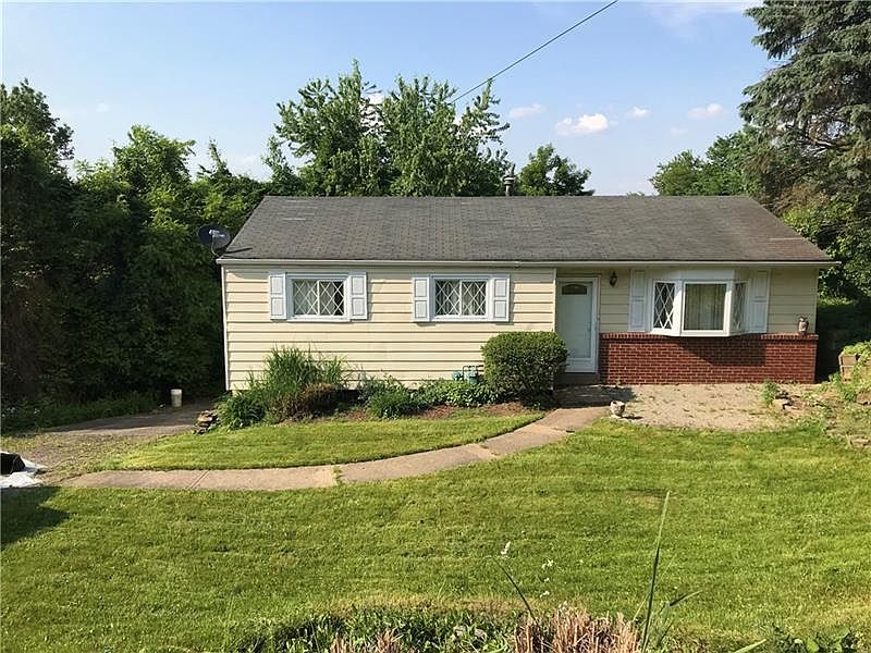 1st image of 6840 Royal Dr