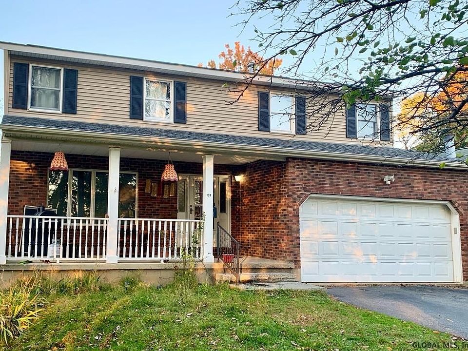 1st image of 131 Hillcrest Ave