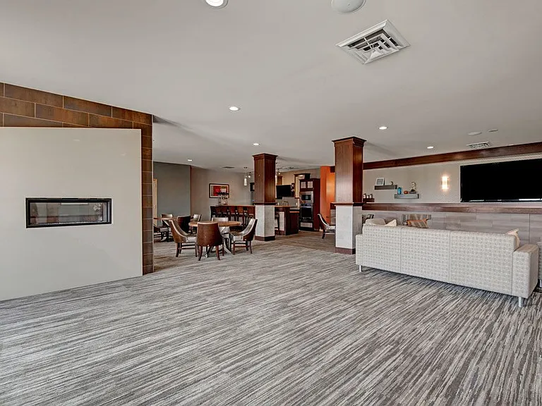 The Vue at Pinnacle Park — Photo 19
