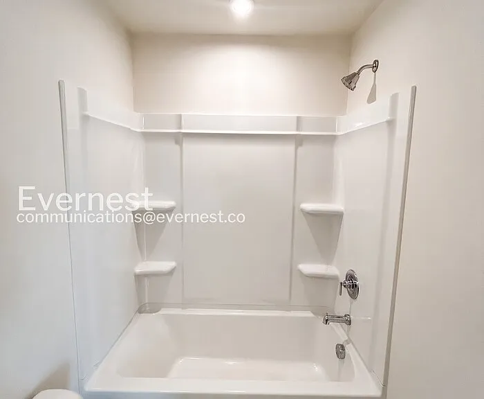 5342 Bellflower Hls — Photo 15
