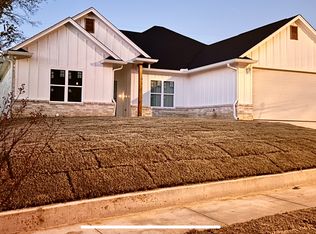 831 W 5th St, Tyler, TX 75701