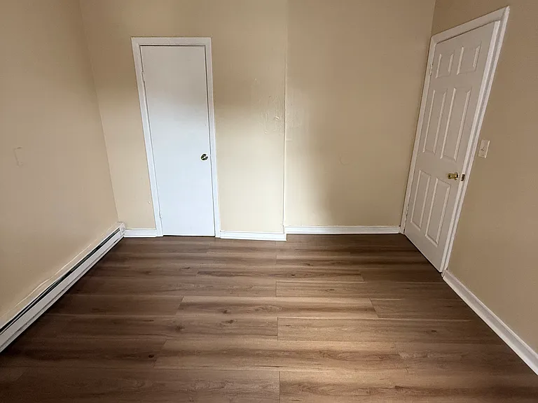 15 Robart St #1 — Photo 14