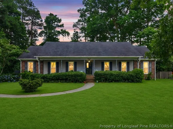 724 Galloway Dr, Fayetteville, NC 28303