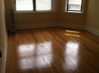8005 S Eberhart Ave APT 2, Chicago, IL 60619