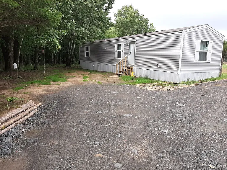 419 Kentucky Valley Rd — Photo 2