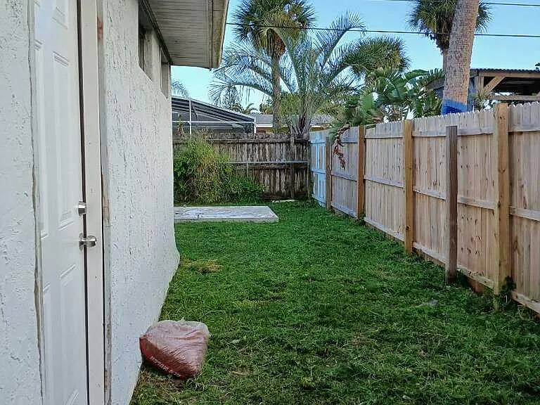 Nancie Ave — Photo 10