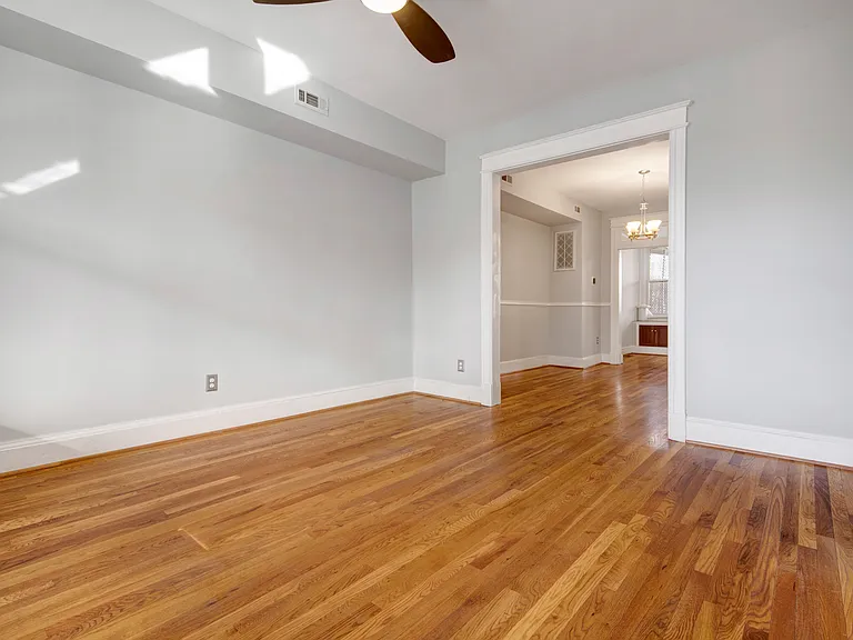 1226 Rhode Island Ave NE — Photo 31