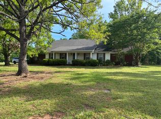 907 Chloe Dr, New Albany, MS 38652