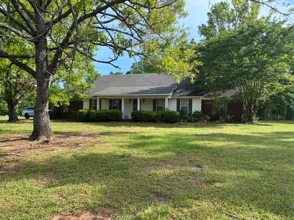 907 Chloe Dr, New Albany, MS 38652