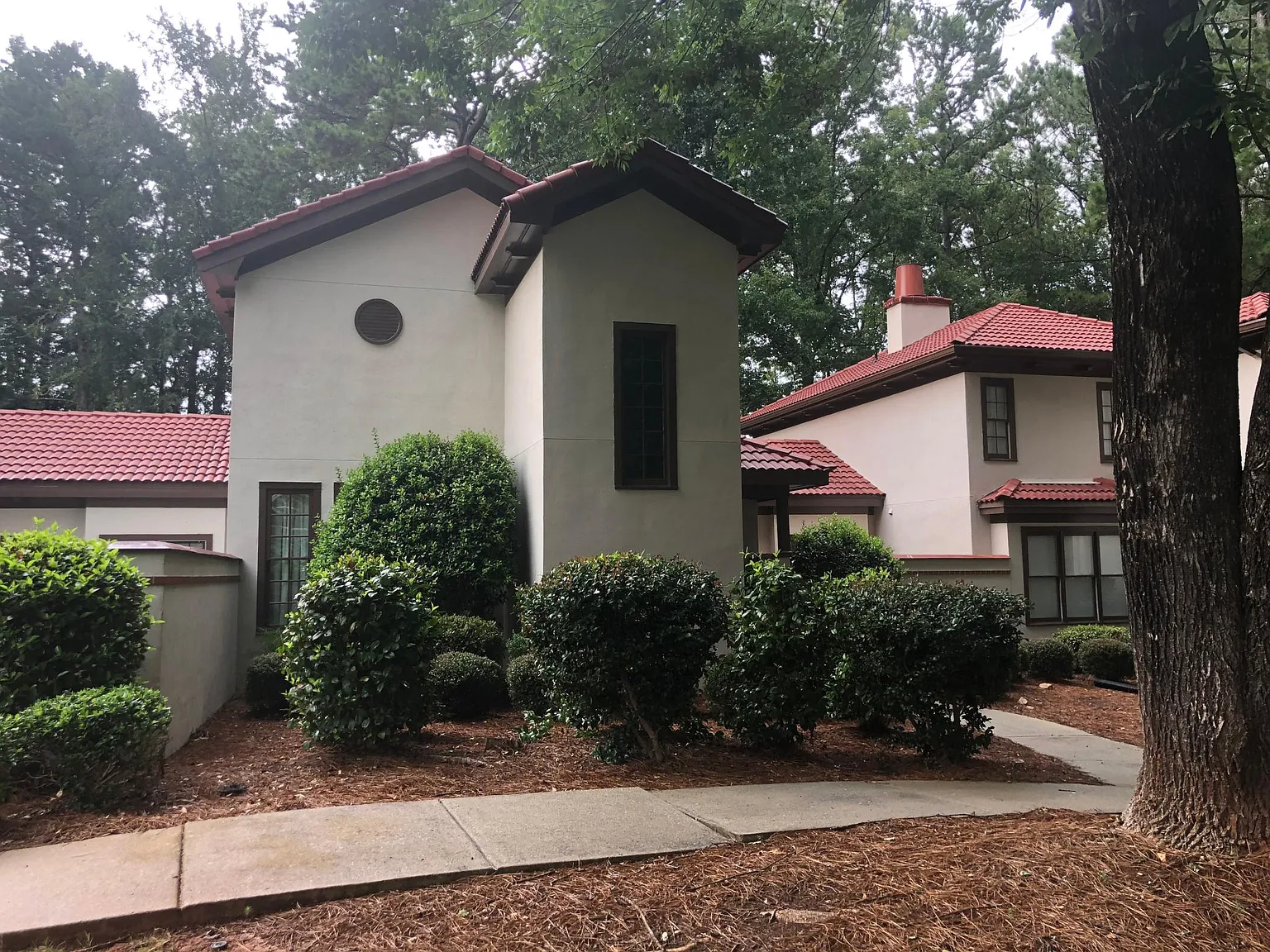 2 bed, 1826 sqft, $2,250 — Photo 3