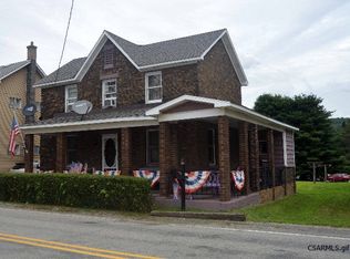 28 High St, Robinson, PA 15949