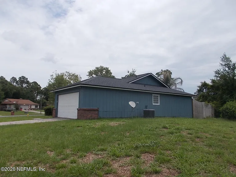 7529 Falcon Trace Dr W — Photo 6