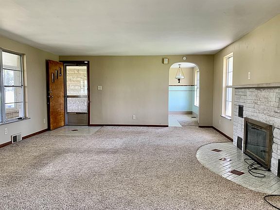 4th image of 2500 N County Road 600 W